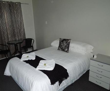 Oonoonba Hotel Motel Townsville Eksteriør bilde