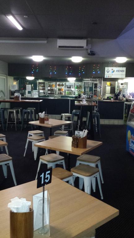 Oonoonba Hotel Motel Townsville Eksteriør bilde